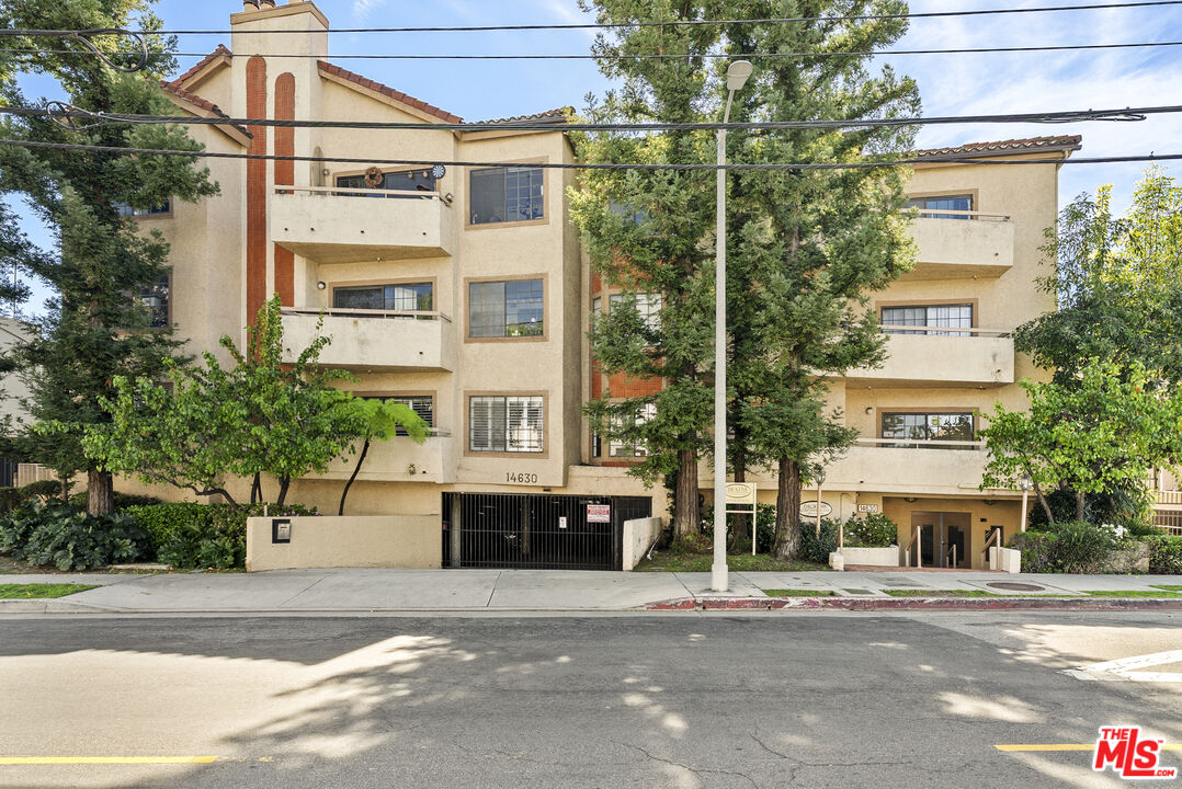 Property photo for 14630 Dickens St, #108, Los Angeles, CA