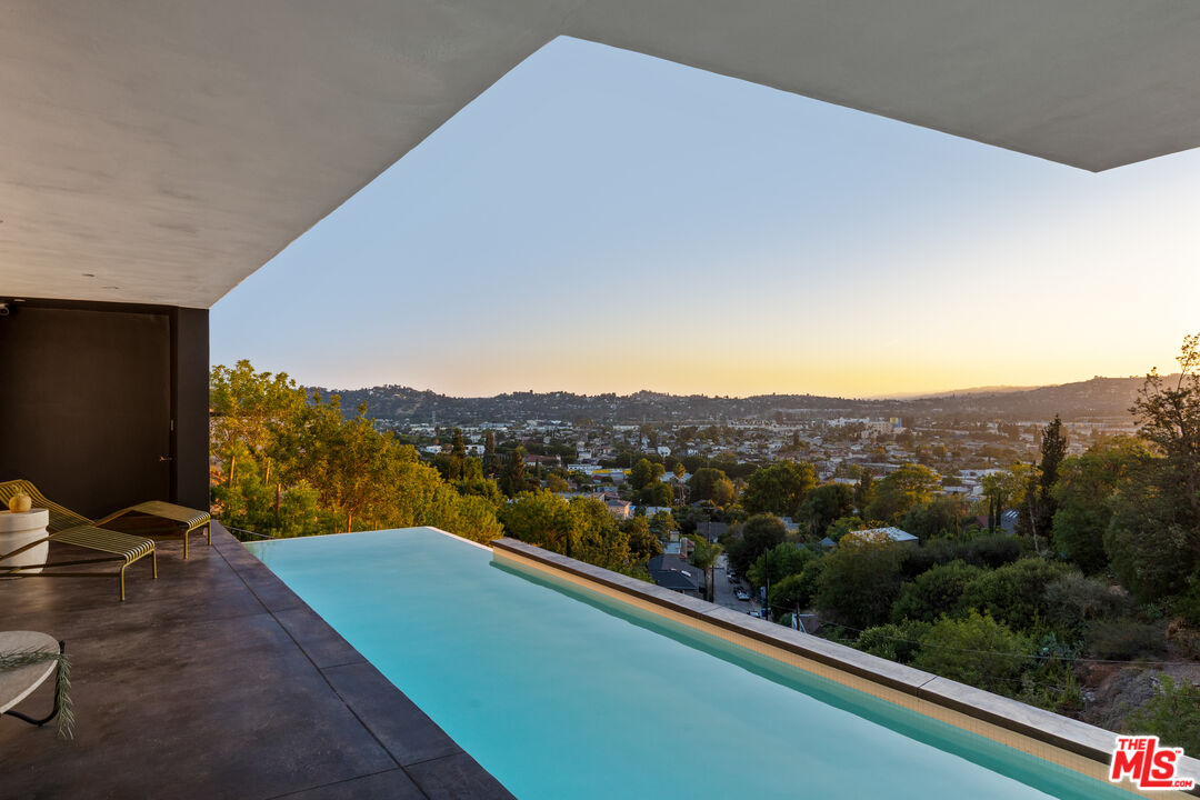 Property photo for 3607 Kinney St, Los Angeles, CA