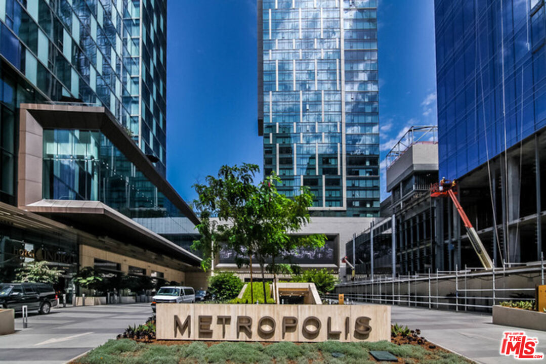 Property photo for 889 Francisco St, #2701, Los Angeles, CA