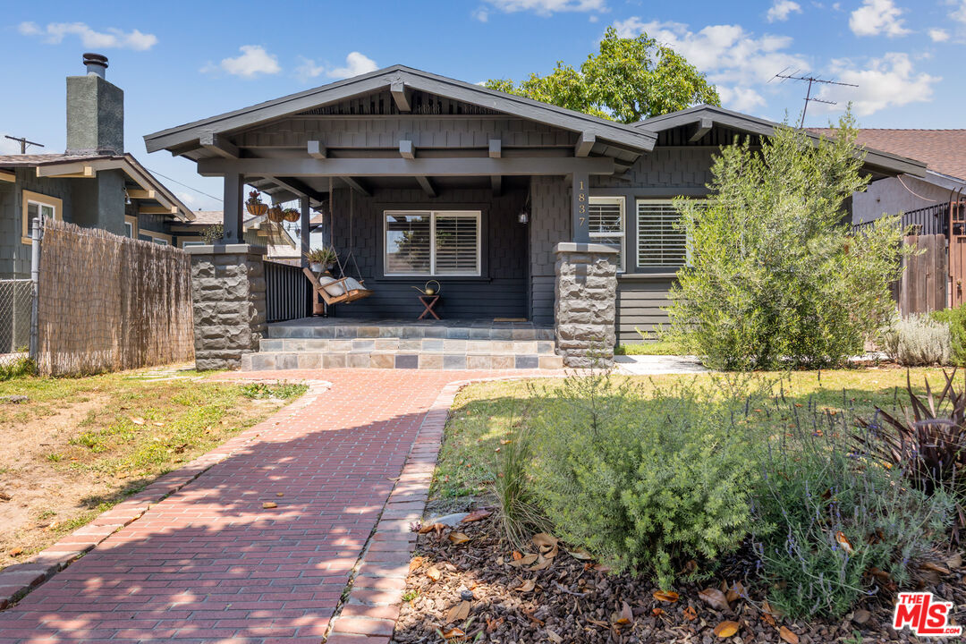 Property photo for 1837 N Middleton Pl, Los Angeles, CA