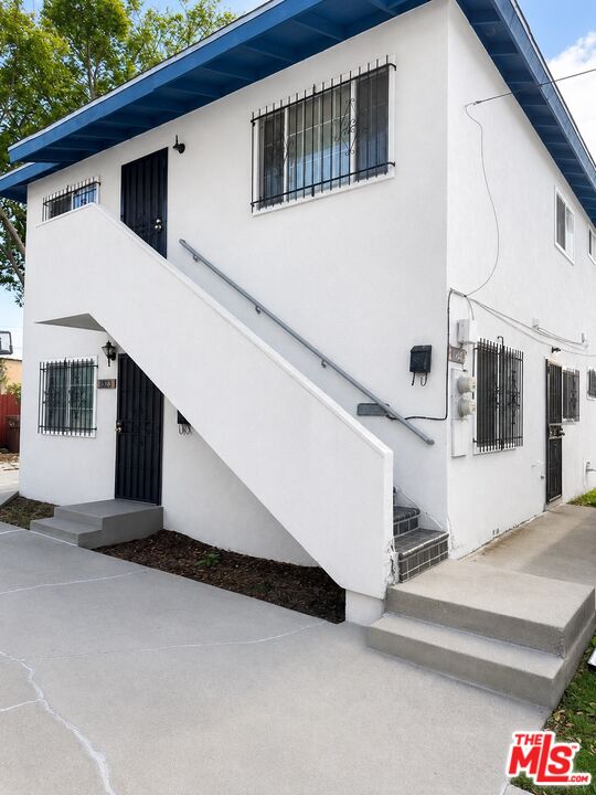 Property photo for 1136 W 109th Pl, Los Angeles, CA