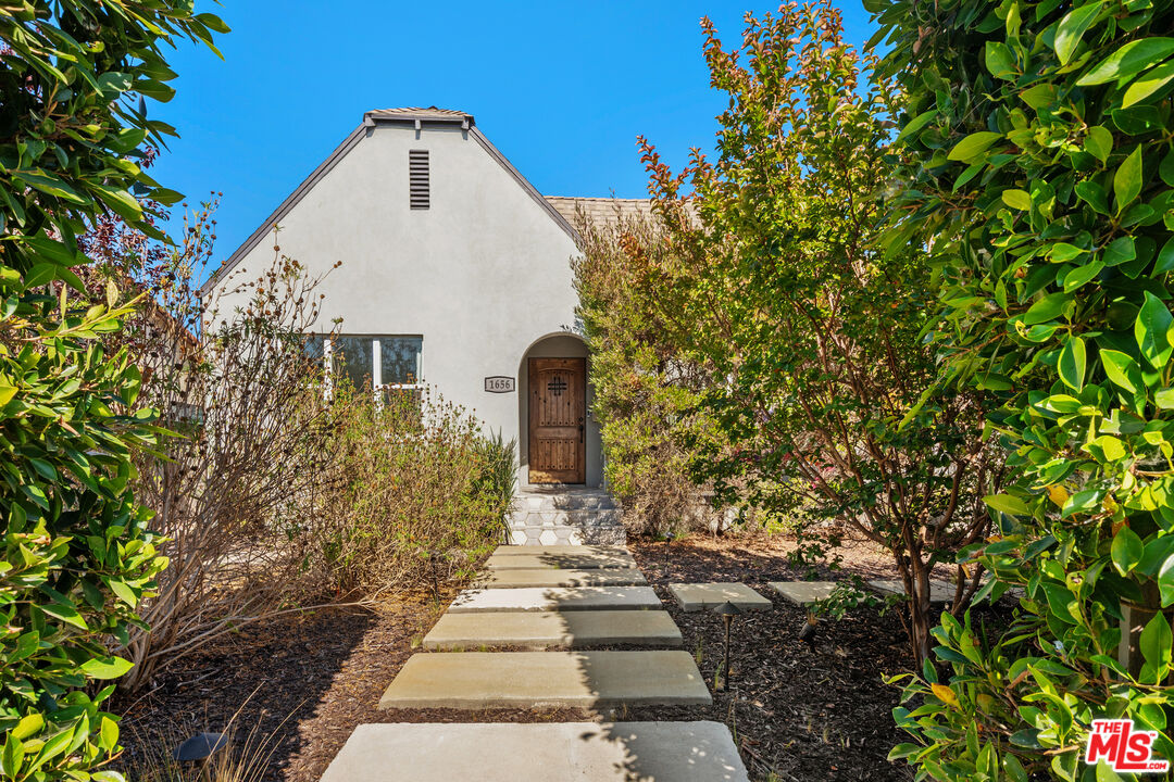 Property photo for 1656 S Genesee Ave, Los Angeles, CA