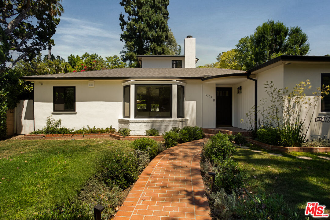 Property photo for 4100 Woodcliff Rd, Los Angeles, CA