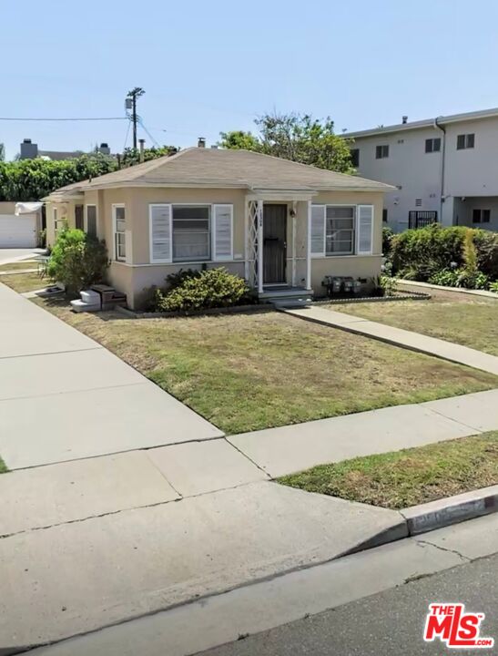 Property photo for 12508 Pacific Ave, Los Angeles, CA