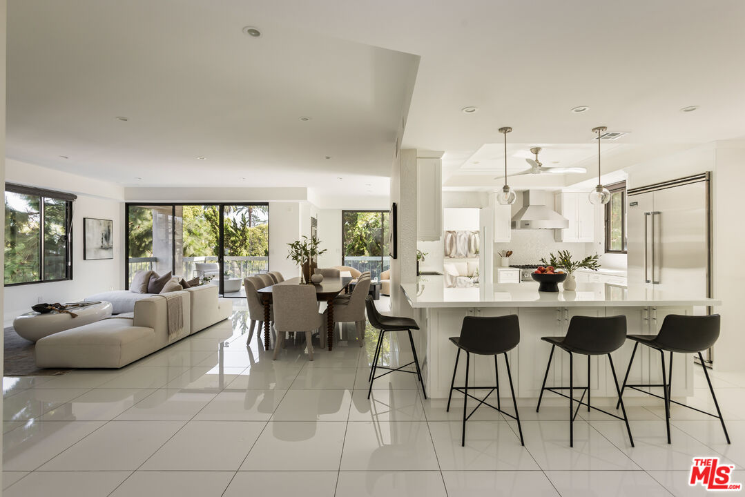 Property photo for 4460 Wilshire Blvd, #207, Los Angeles, CA