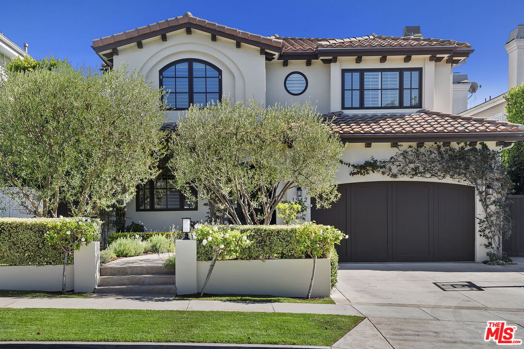 Property photo for 1942 Westholme Ave, Los Angeles, CA