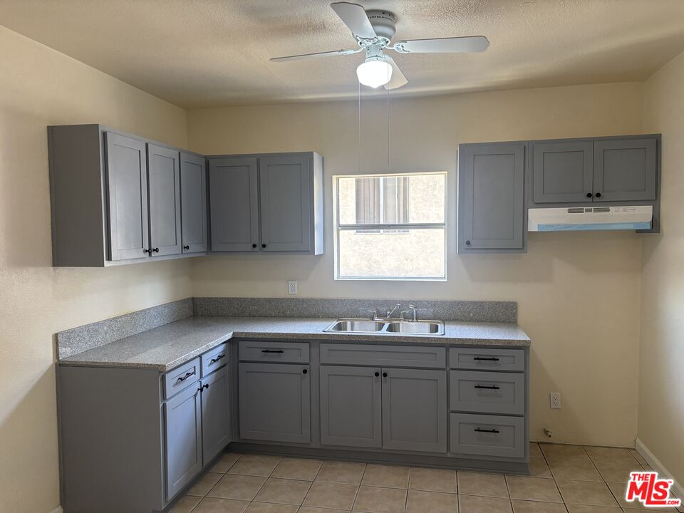 Property photo for 163 E 35th St, #165 1/4, Los Angeles, CA