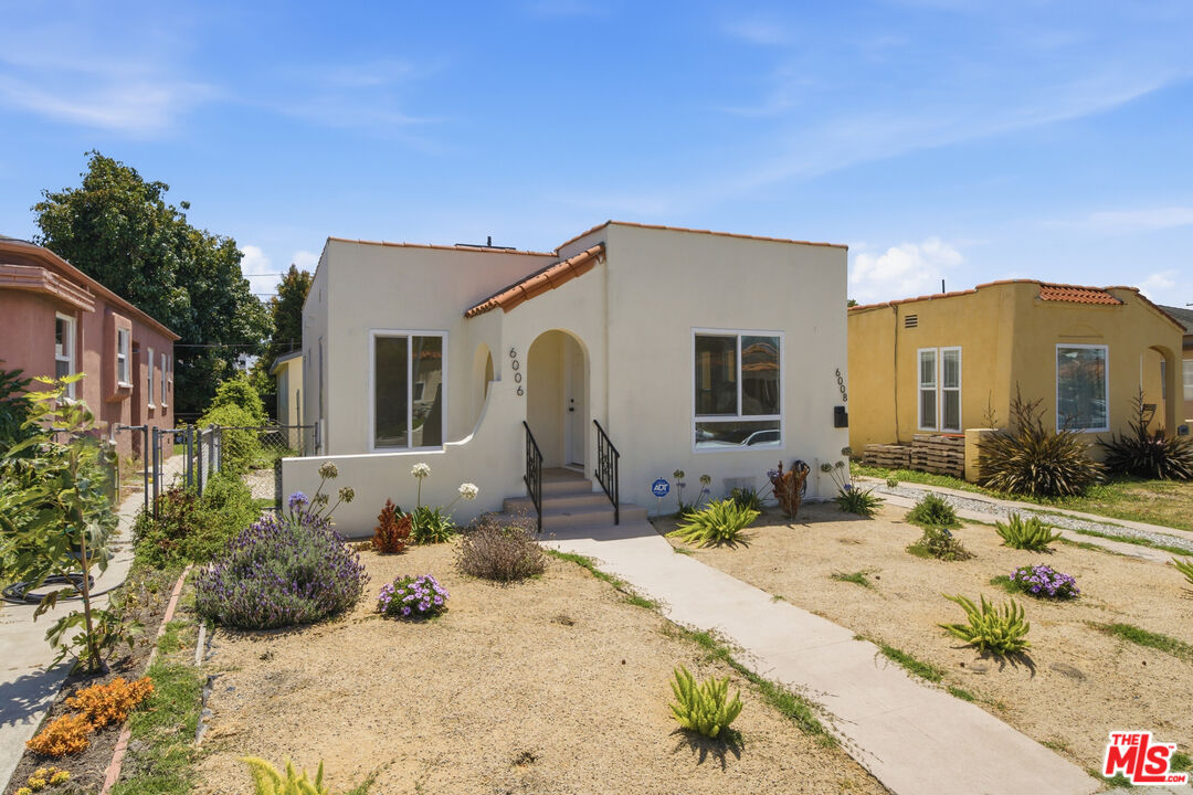 Property photo for 6006 2nd Ave, Los Angeles, CA