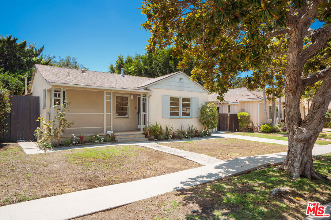 Property photo for 1519 Glyndon Ave, Venice, CA