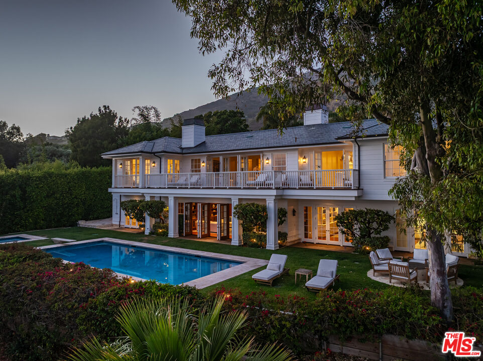 Property photo for 32300 Pacific Coast Hwy, Malibu, CA