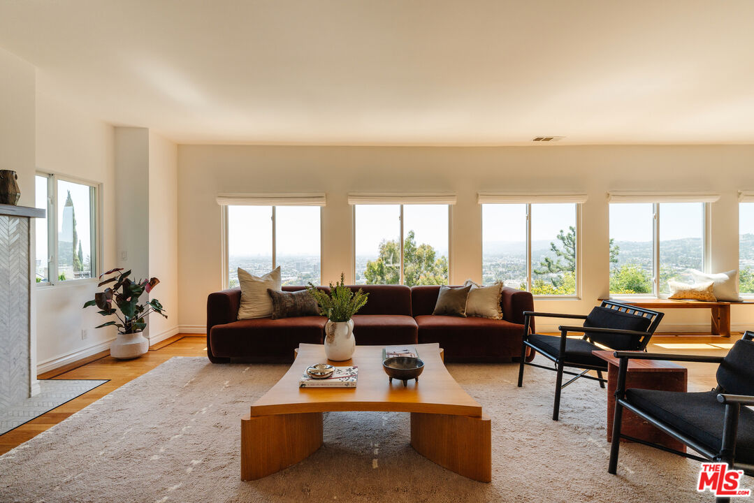 Property photo for 3823 Franklin Ave, Los Angeles, CA