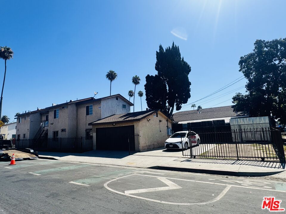 Property photo for 7704 S Grand Ave, Los Angeles, CA