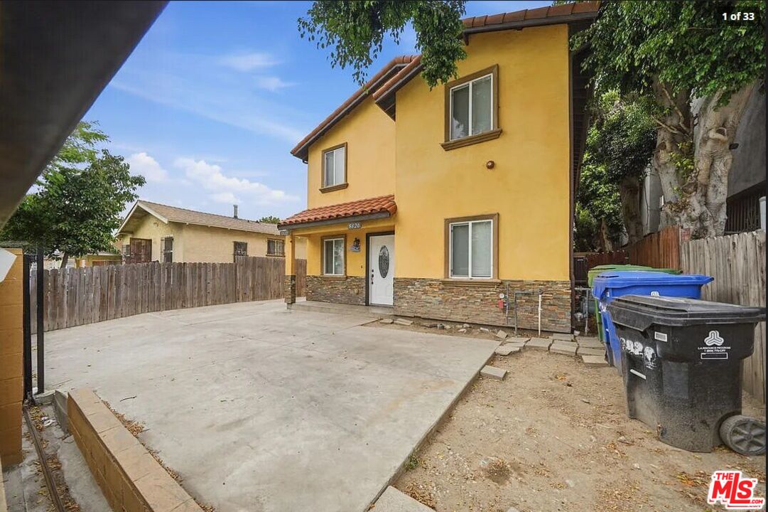 Property photo for 8822 Orchard Ave, Los Angeles, CA