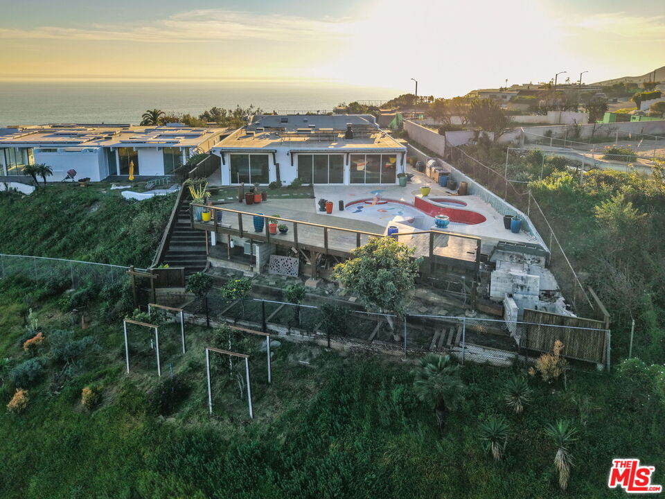 Property photo for 3912 Spray Ln, Malibu, CA