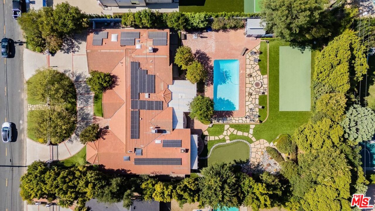 Property photo for 5355 Amestoy Ave, Los Angeles, CA