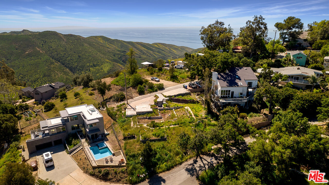 Property photo for 26166 Fairside Rd, Malibu, CA