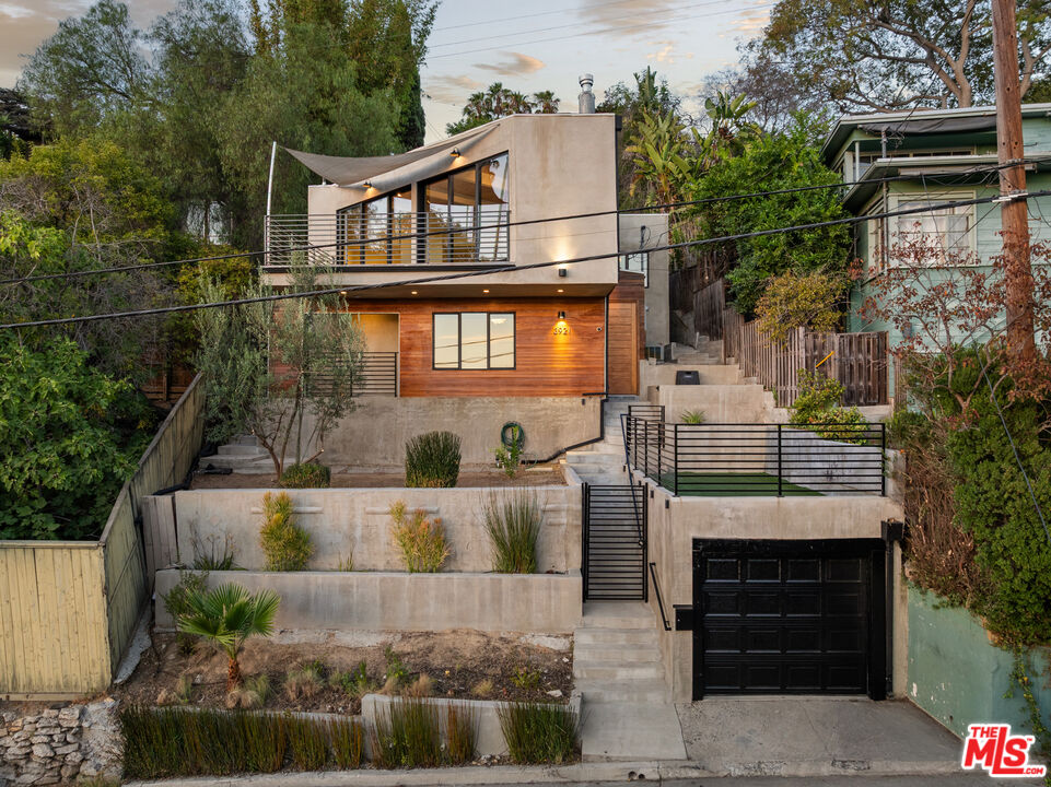 Property photo for 3921 Clayton Ave, Los Angeles, CA