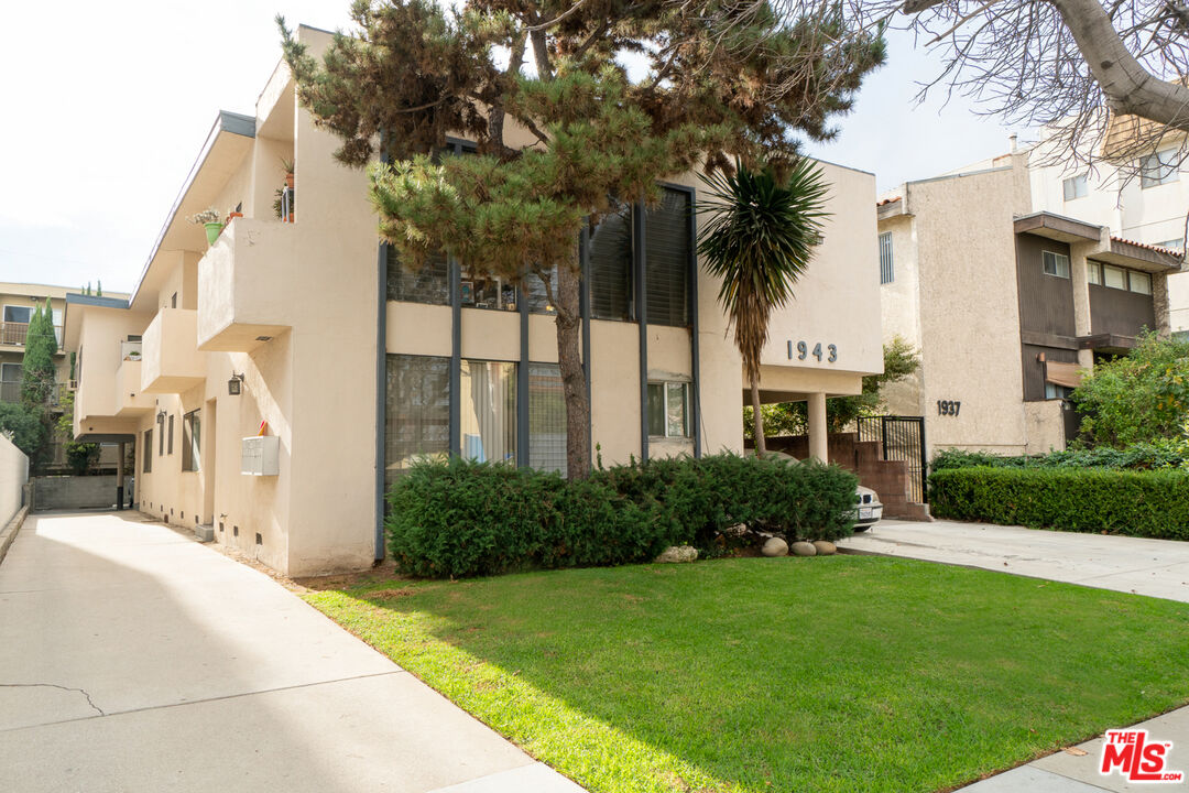 Property photo for 1943 Overland Ave, #3, Los Angeles, CA