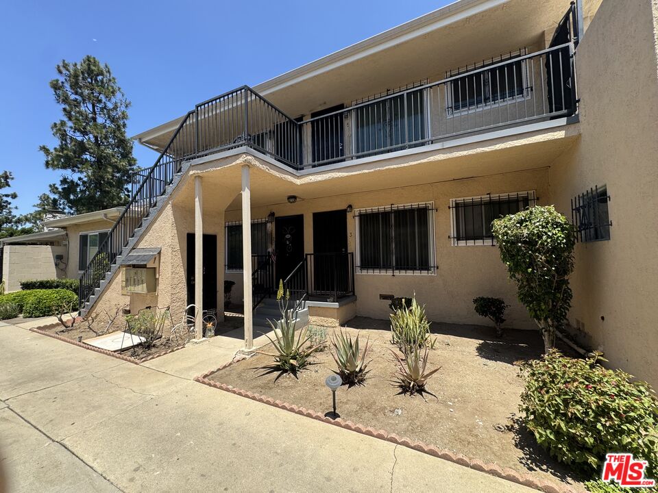 Property photo for 10630 Crenshaw Blvd, #3, Inglewood, CA