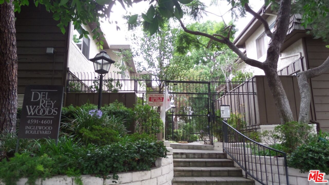 Property photo for 4591 Inglewood Blvd, #5, Culver City, CA