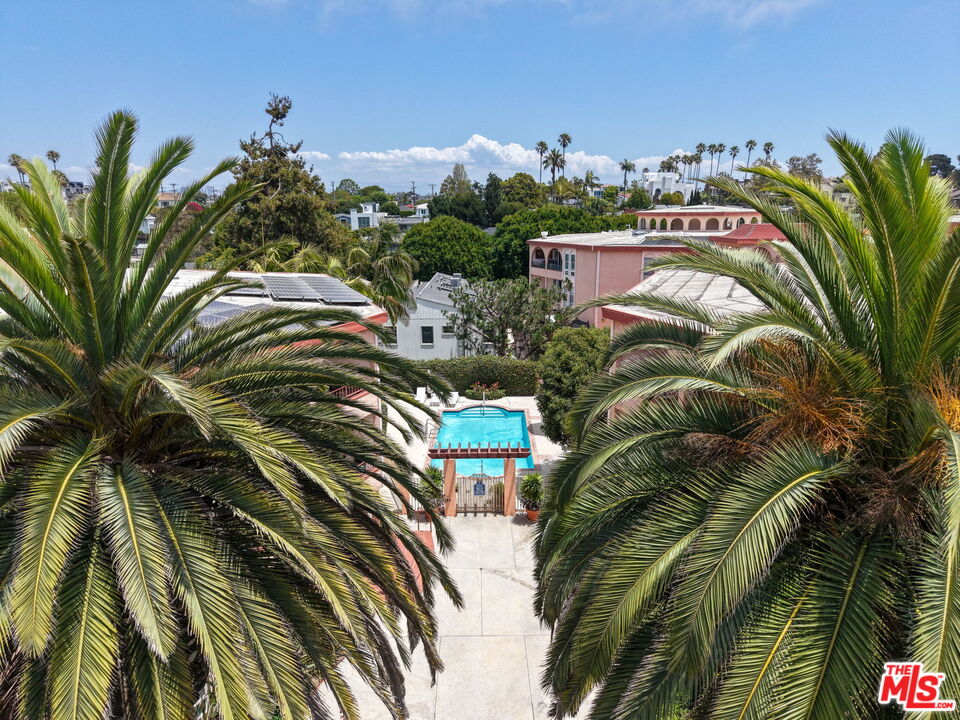 Property photo for 2045 4th St, #301B, Santa Monica, CA