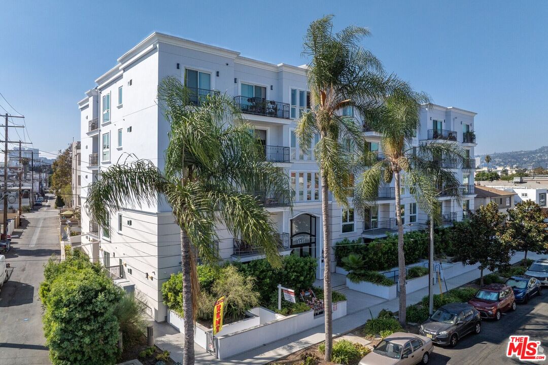 Property photo for 1237 S Holt Ave, #202, Los Angeles, CA