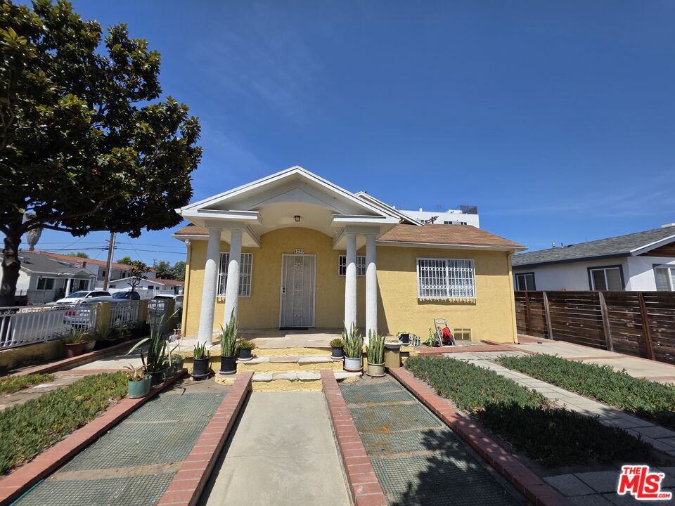 Property photo for 4239 S Hobart Blvd, Los Angeles, CA