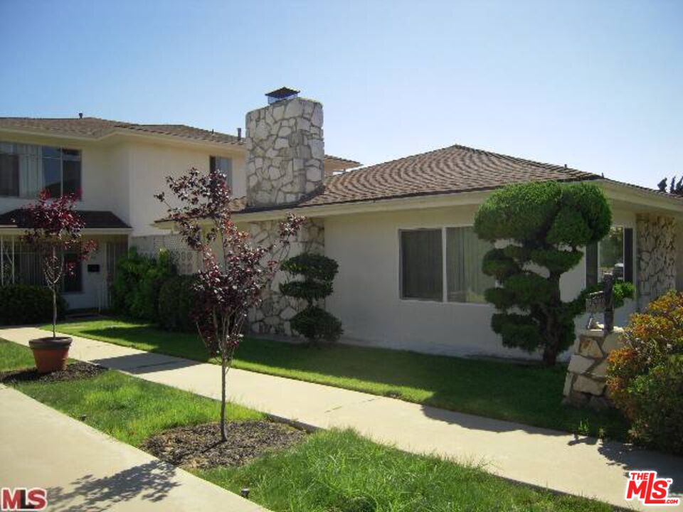 Property photo for 5028 W Slauson Ave, Los Angeles, CA