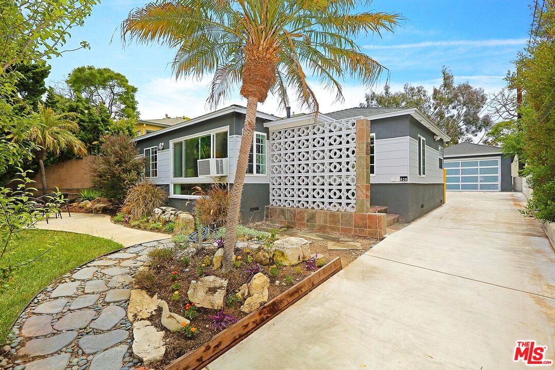 Property photo for 828 Hill St, Santa Monica, CA