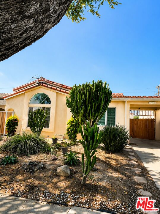 Property photo for 1271 W 81st St, Los Angeles, CA