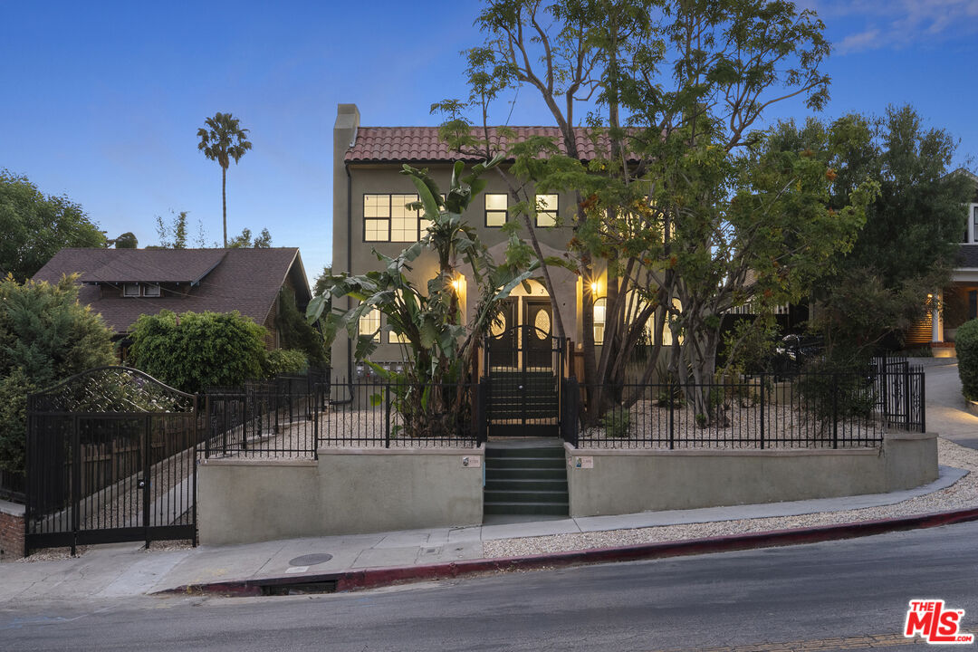 Property photo for 1305 Lucile Ave, #2, Los Angeles, CA