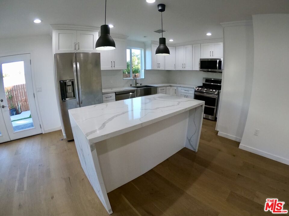Property photo for 635 N Formosa Ave, Los Angeles, CA