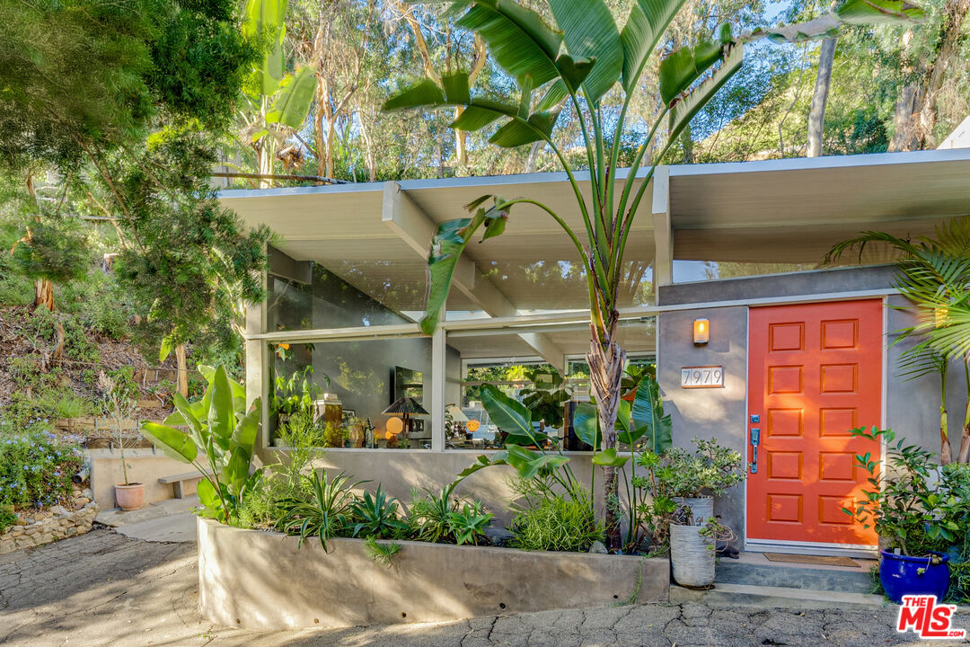 Property photo for 7979 Willow Glen Rd, Los Angeles, CA