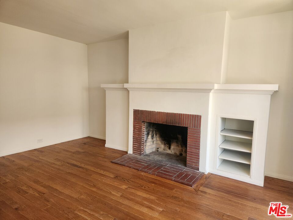 Property photo for 1234 1/2 Gordon St, Los Angeles, CA