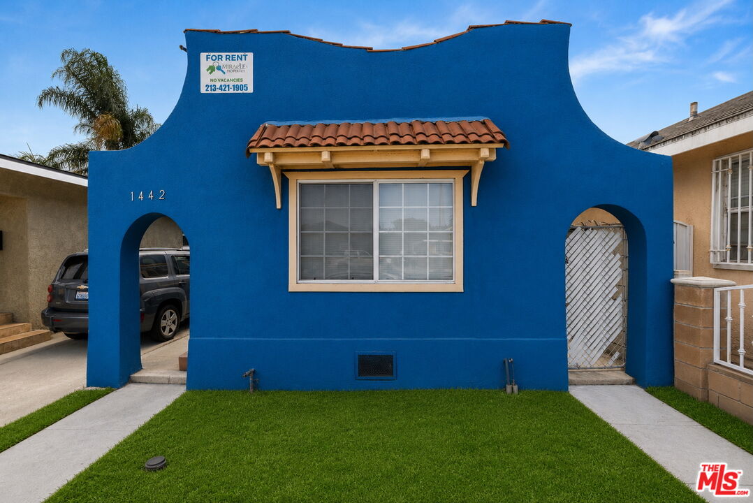 Property photo for 1442 Alamitos Ave, Long Beach, CA