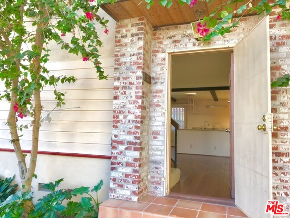 Property photo for 4322 Berryman Ave, Los Angeles, CA