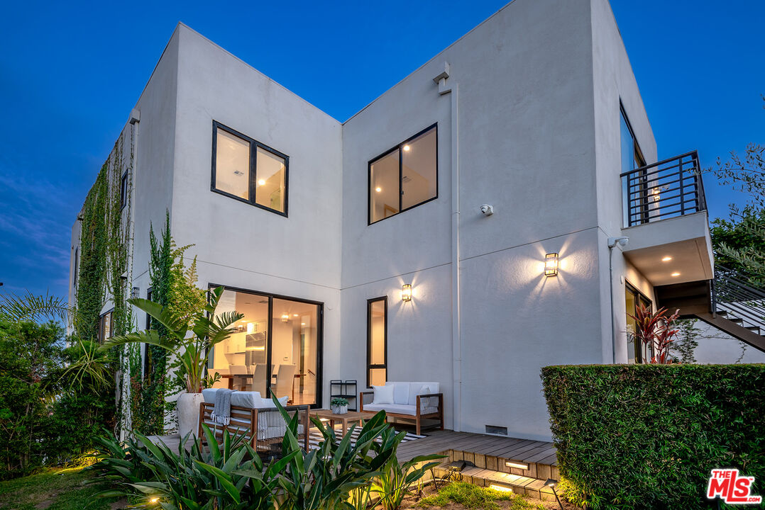Property photo for 8184 Mannix Dr, Los Angeles, CA