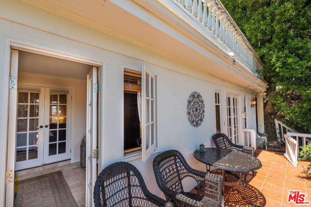 Property photo for 8298 Presson Pl, Los Angeles, CA