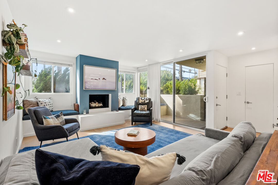 Property photo for 1930 Idaho Ave, #3, Santa Monica, CA