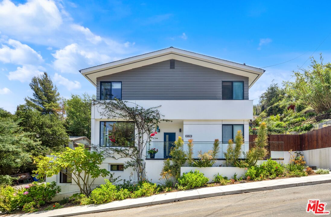 Property photo for 4841 Minden Pl, Los Angeles, CA