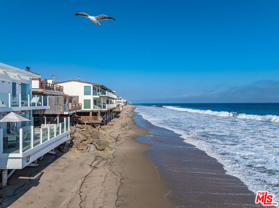Property photo for 25212 Malibu Rd, Malibu, CA