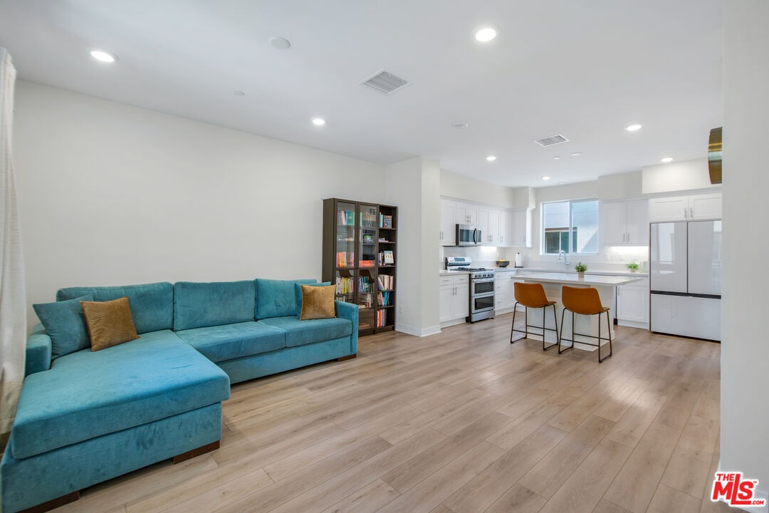 Property photo for 1002 Sage Ln, Gardena, CA