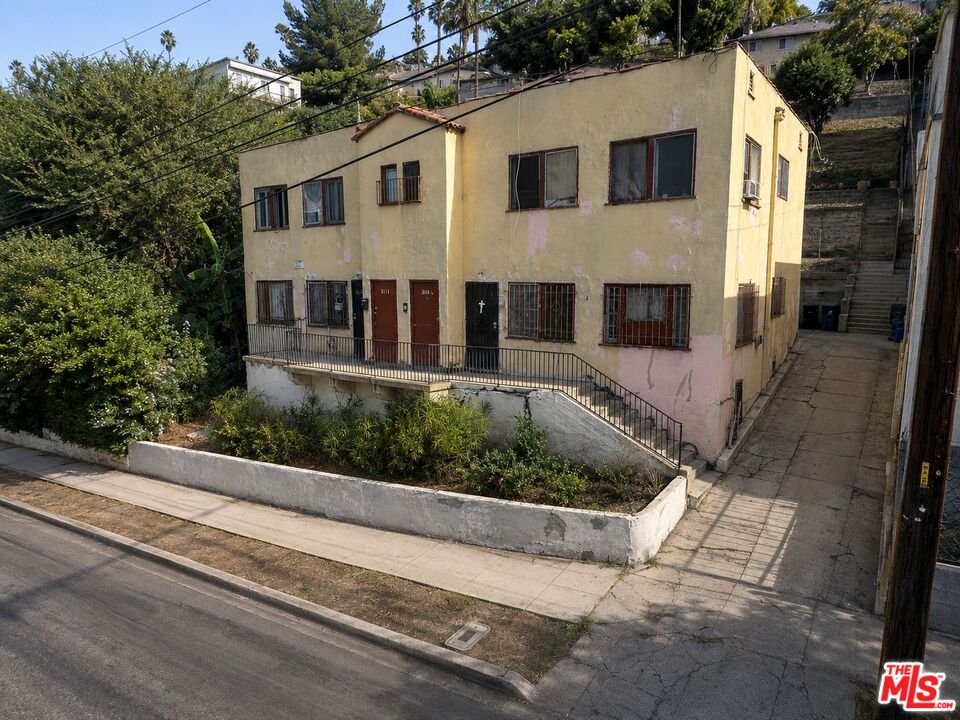 Property photo for 3109 George St, Los Angeles, CA
