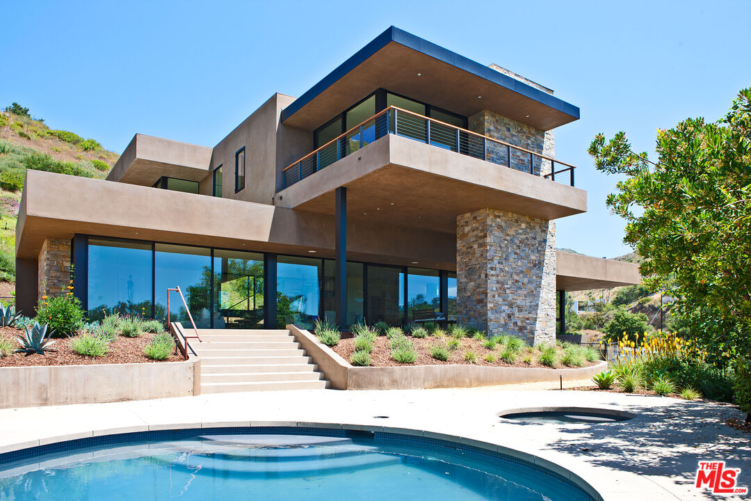 Property photo for 6228 Sycamore Meadows Dr, Malibu, CA