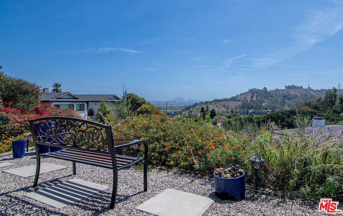 Property photo for 6030 Wright Ter, Culver City, CA