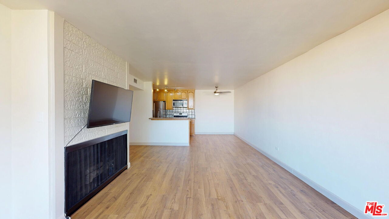 Property photo for 421 S La Fayette Park Pl, #730, Los Angeles, CA