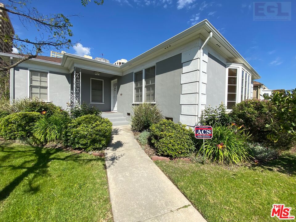 Property photo for 10749 Wellworth Ave, Los Angeles, CA