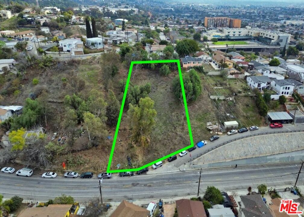 Property photo for 1000 N GAGE Ave, Los Angeles, CA