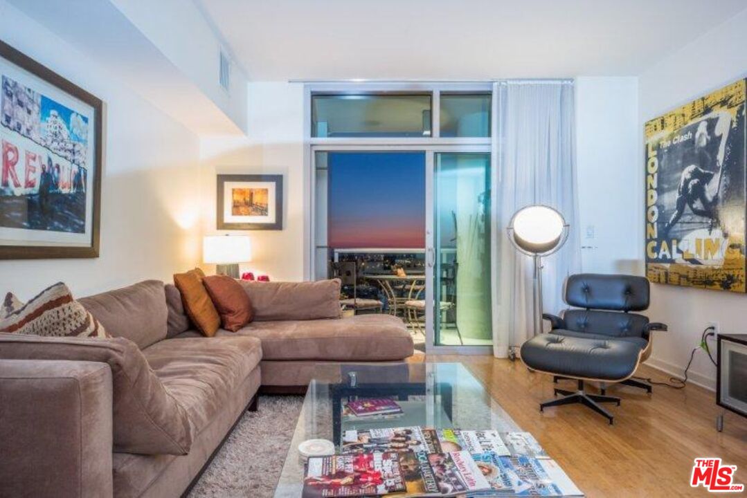 Property photo for 13700 Marina Pointe Dr, #1514, Marina Del Rey, CA