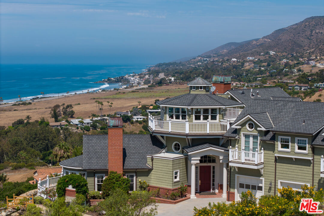 Property photo for 6277 Sea Star Dr, Malibu, CA